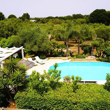 Villa Chanel Bellissima Villa Con Piscina Immersa Nella Valle D'Itria オストゥーニ エクステリア 写真