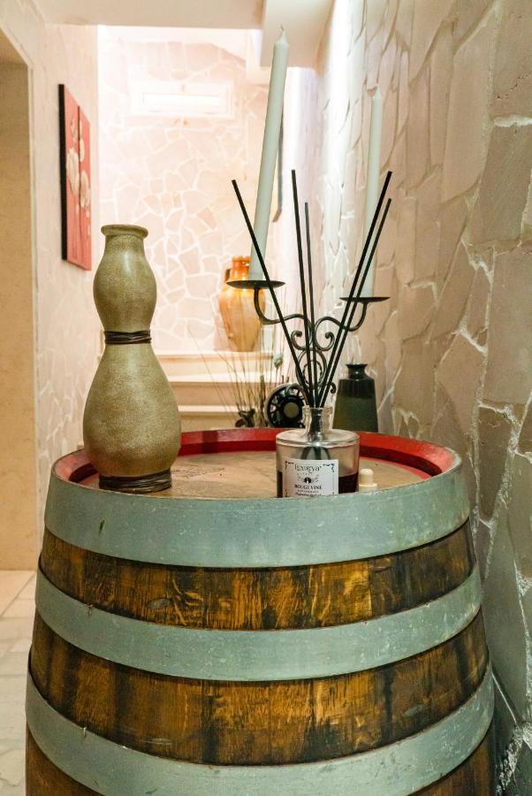 Villa Chanel Bellissima Villa Con Piscina Immersa Nella Valle D'Itria オストゥーニ エクステリア 写真