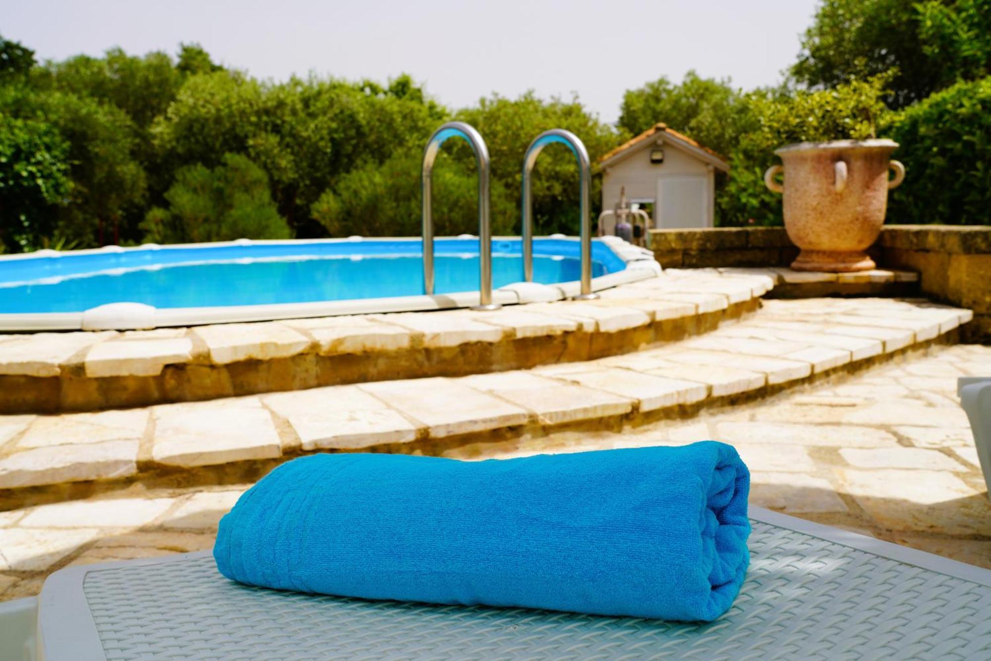 Villa Chanel Bellissima Villa Con Piscina Immersa Nella Valle D'Itria オストゥーニ エクステリア 写真